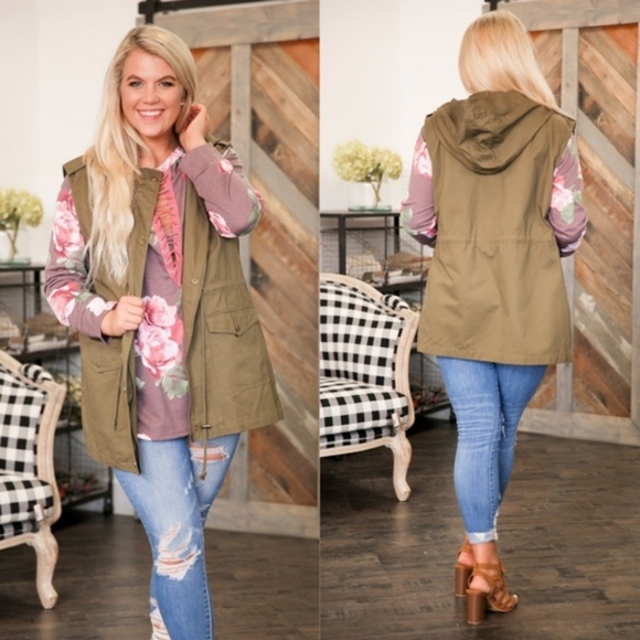 PLUS Olive Cargo Vest - Picture 3 of 4